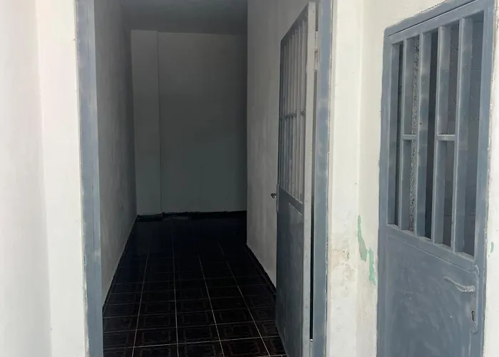 公寓 - Very Large - Self Check In - Parking Available