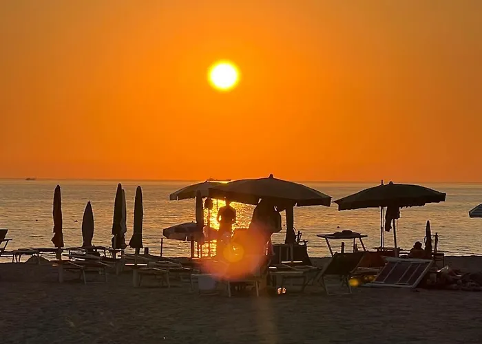 - Very Large - Self Check In - Parking Available Appartamento Golem (Tirana)